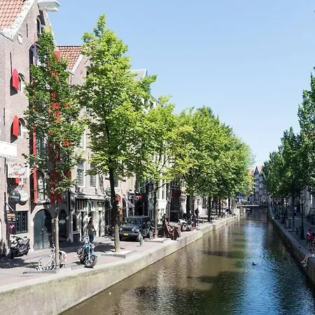 Redlight District Smokers Friendly Private アパート アムステルダム