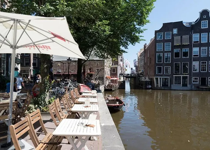 Redlight District Smokers Friendly Private Apartman